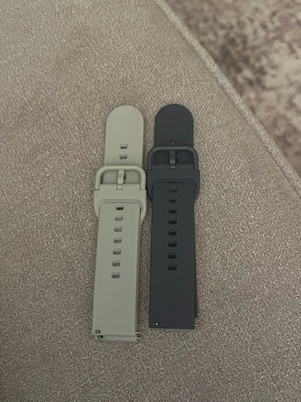 Tobfit Unisex Adjustable Replacement Watch Straps Band Rubber Wristband 22mm